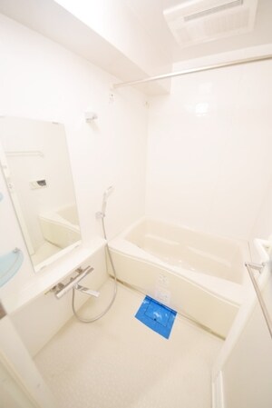 ドゥーエ横濱台町の物件内観写真